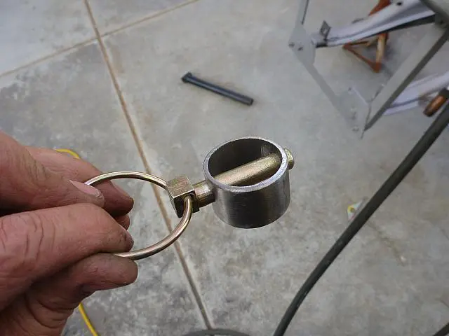 Pivot Bolt Retainers - Image 2