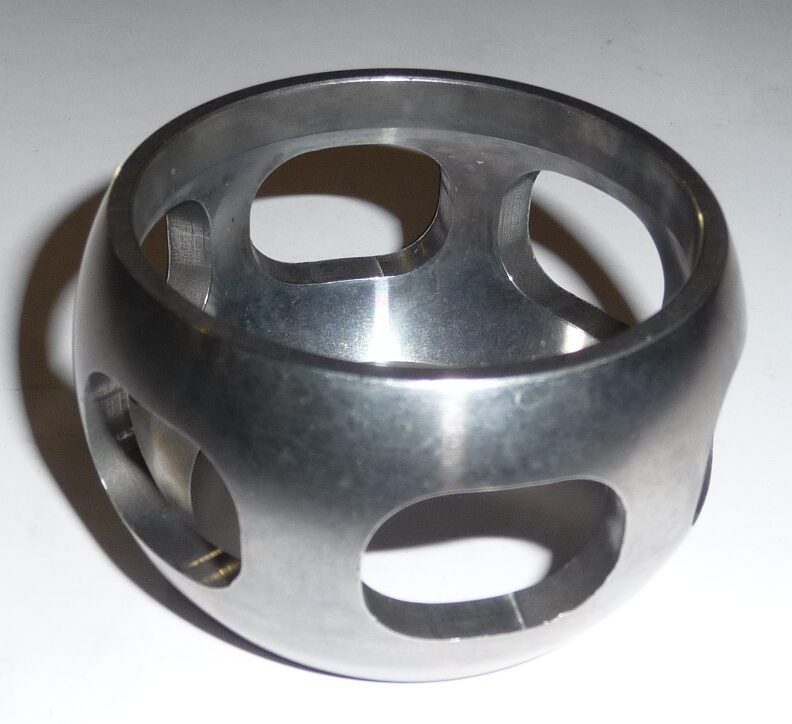 Outer Bearing Cage Max 930 Monster CV